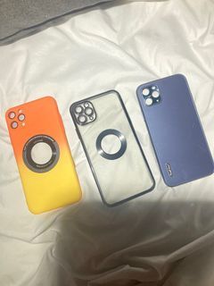 Iphone 11 pro max case (all for 450)