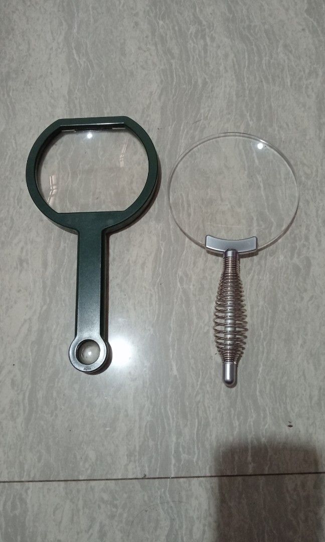 Japan magnifying lens (Category: Lens & Kits) located in Batangas. Submitted by girlmeetspurple (Listing ID 1294283967, Image 2). Description: 880 each big size magnifying lens.