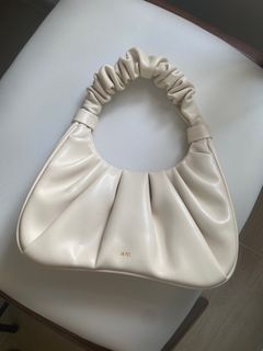 （分類：）位於 。 由 letmething 提交（商品編號 1294368017，圖片 1）。簡介： 。