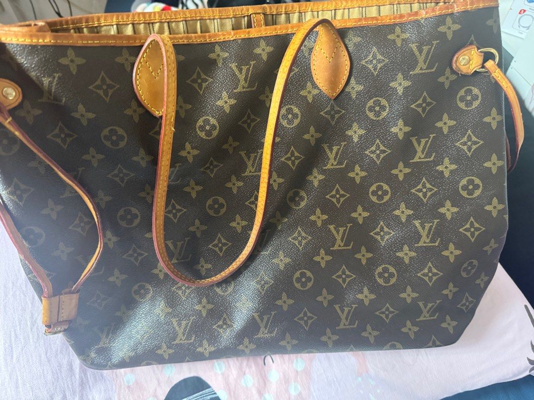 Louis Vuitton 101: The Neverfull - The Vault