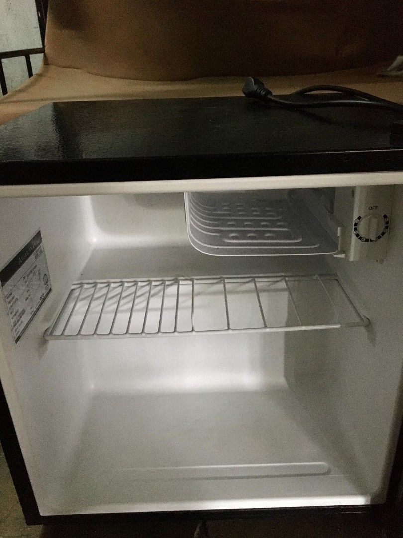 Inverted Mini Ref MINI REF (AMERICAN HOME BAR REF), TV & Home Appliances, Kitchen ...