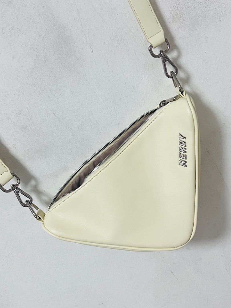 [ NERDY ]★韓国人気★TRIANGLE CROSS BAG 楽天市場】【正規品】 NERDY /DNA Shopper Bag ☆ 軽量 大容量