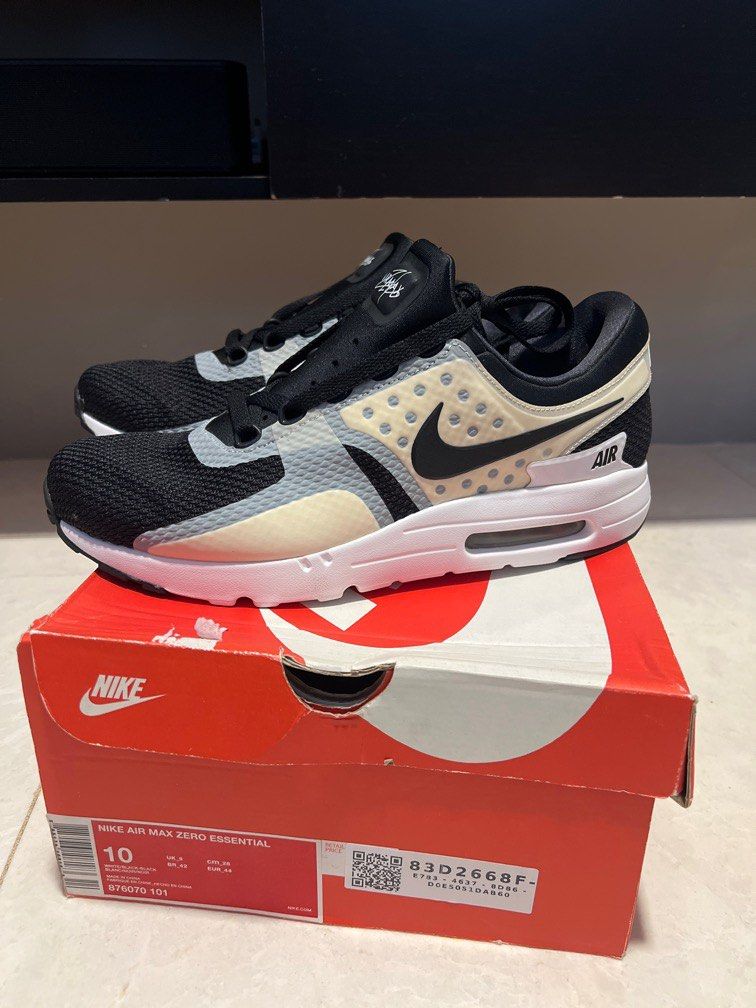 Nike Air max Zero Essential sz 10