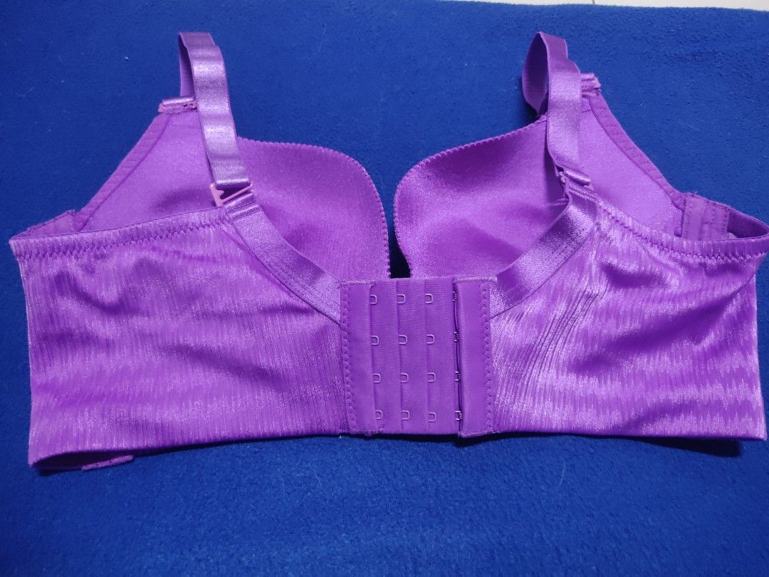 PUSH UP BRA PURPLE HIGH QUALITY (Category: Others Tops) located in Caloocan City. Submitted by azreal_17 (Listing ID 1294375374, Image 2). Description: PUSH UP BRA PURPLE HIGH QUALITY •BRAND NEW • WITH INDIVIDUAL PLASTIC • 38/85 • 38/B 🚚 shapi check out 🚚 J&T 📌 shipping fee will be shouldered by the buyer.