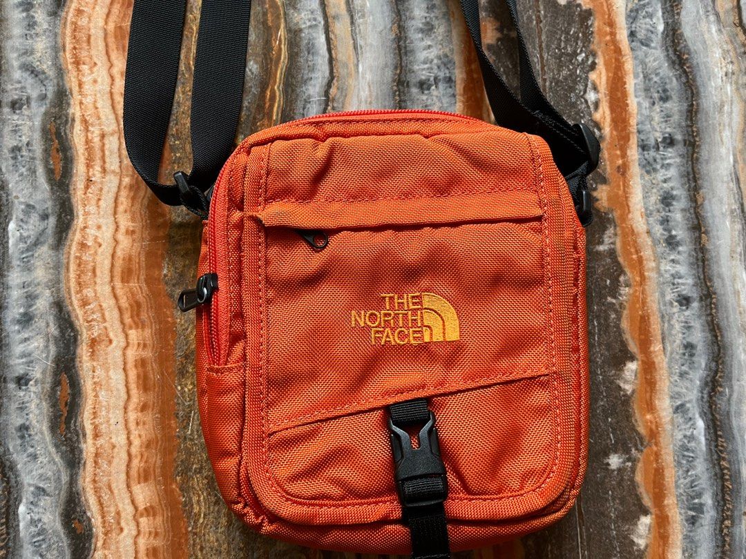 The North Face Sling Bag Men s Fashion Bags Sling Bags on Carousell