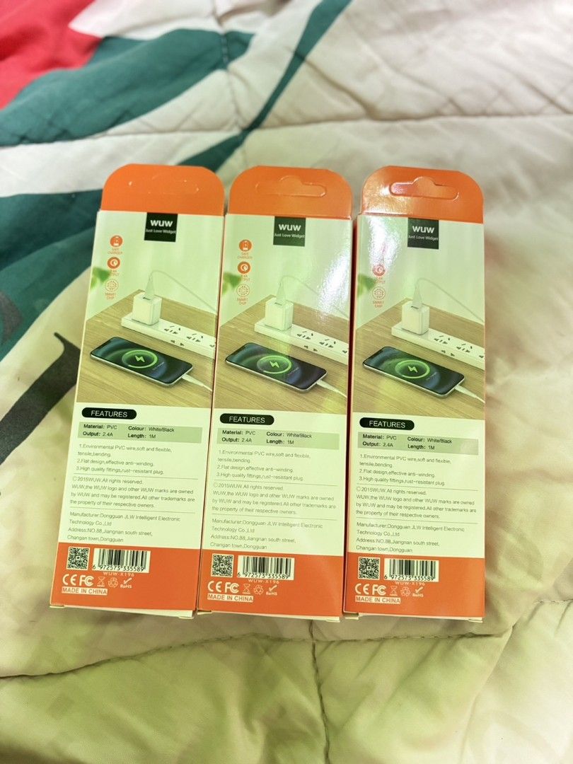 Type C cable (Category: Chargers & Cables) located in Singapore. Submitted by championlaa (Listing ID 1294438401, Image 2). Description: Brand new fast charge type c cable 1 for $5 2 for $9 3 for $12.