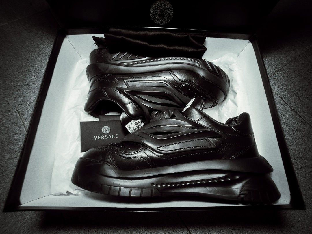Versace sneakers black on sale