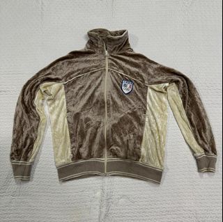 (Category: ) located in . Submitted by kubis_store (Listing ID 1294397790, Image 1). Description: .