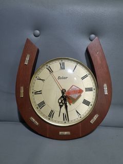 Vintage Solar Quartz horse shoe design wall clock clock Japan