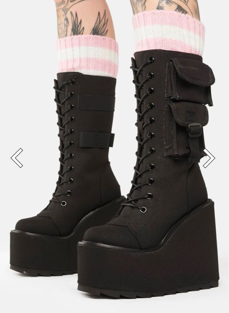 YRU Black Canvas Dune Desert Boots (Category: Boots) located in Quezon City. Submitted by prelovedstuffshop (Listing ID 1294360070, Image 2). Description: DETAILS BLACK Faux Leather Upper Rubber Sole 6” Heel 2.75” Platform .