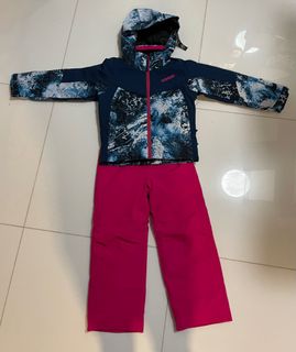 （分類：）位於 。 由 karybaggio 提交（商品編號 1294594894，圖片 1）。簡介： 。