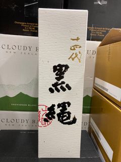 （分類：）位於 。 由 JMegaMall 提交（商品編號 1294570881，圖片 1）。簡介： 。