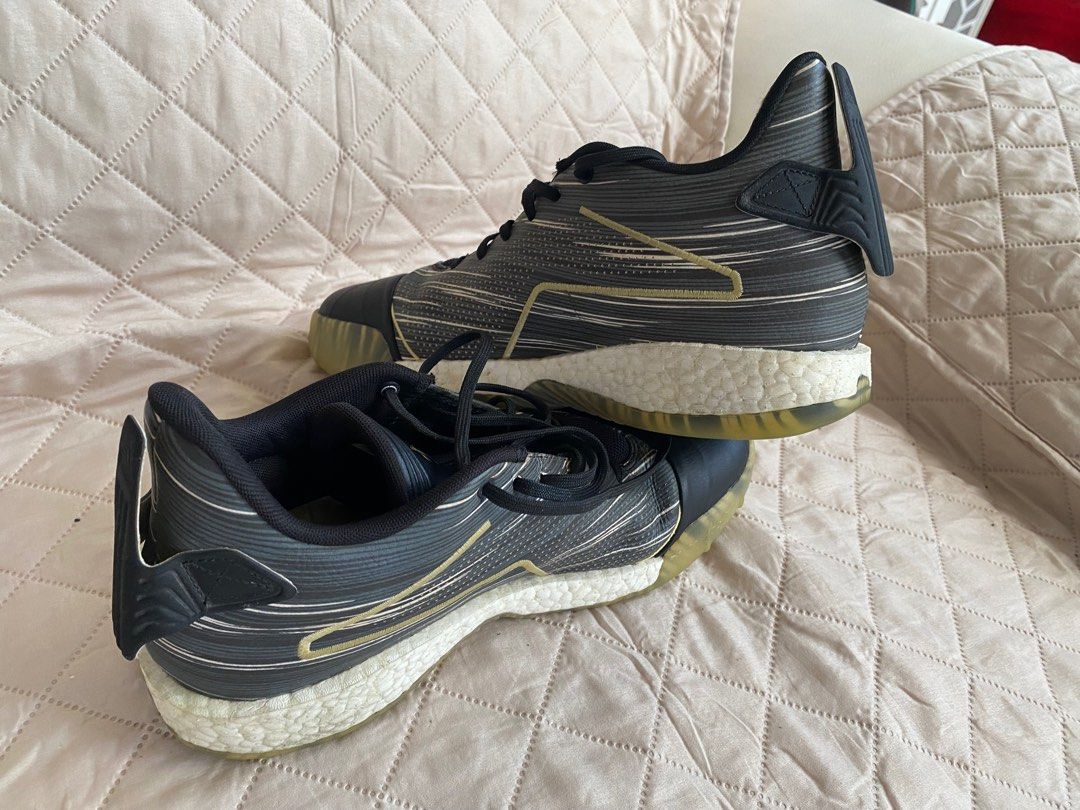 Adidas Tmac T-Mac Millenium Boost Basketball Shoes (Category: Sneakers) located in Manila. Submitted by ryanngo0653 (Listing ID 1294496621, Image 3). Description: Adidas T-Mac Millenium Basketball Shoes Color : Black / Gold Size US 10 UK 9.5 JP 280 Price Negotiable Use only in wooden courts No Heal Drag No Toe Drag Sole minimal usage.