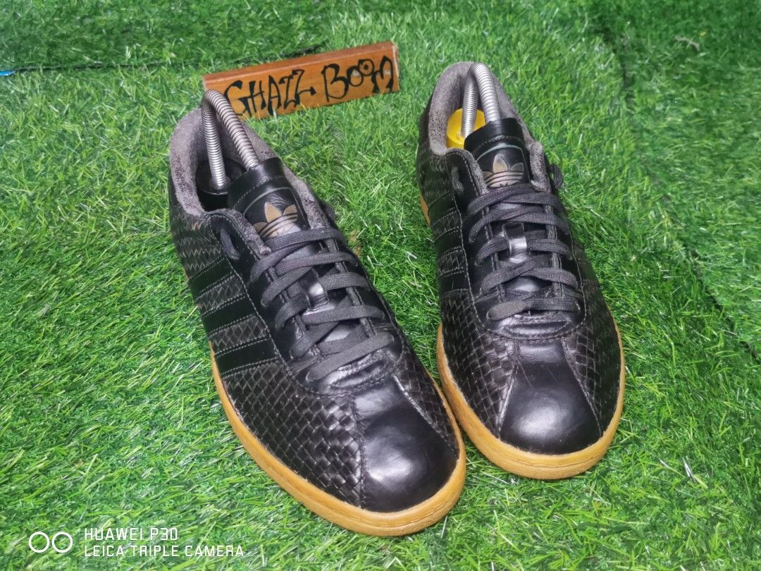 Adidas Tobacco Weave vtg 2002 Men s Fashion Footwear Casual shoes on Carousell