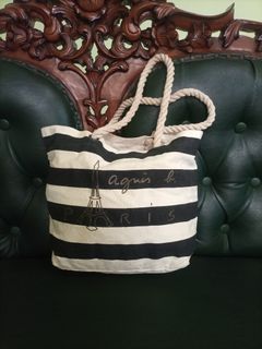 (Kategori: ) berada di . Dikirim oleh r3shoes (ID iklan 1294468086, Gambar 1). Deskripsi: .