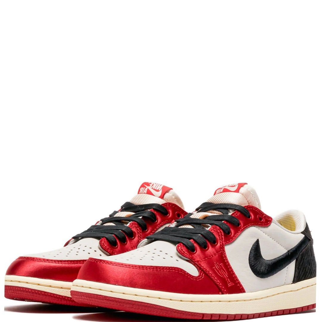 Low top jordan retro 1 shop
