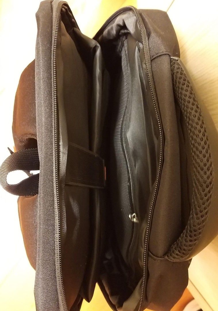 Backpack （分類：背囊）位於 Hong Kong。 由 FN1001 提交（商品編號 1294633613，圖片 3）。簡介： 電腦支援品牌。