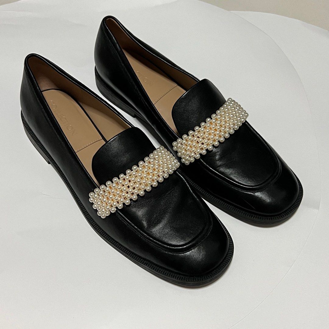 Penny loafers and pearls outlet