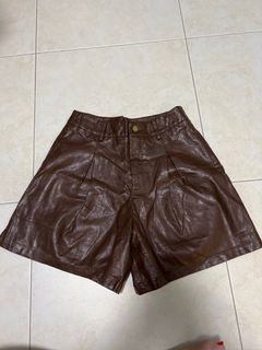 (Category: ) located in . Submitted by asliw (Listing ID 1294596270, Image 1). Description: .