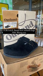 CLOGS ! BEAND NEW! SUEDE !