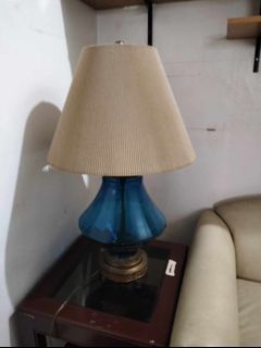 Corner Lamp with vintage vase base