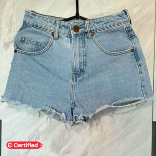 (Category: ) located in . Submitted by thriftytimessg (Listing ID 1294590280, Image 1). Description: .
