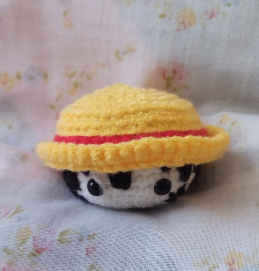 Crochet | Amigurumi | One Piece - Luffy (Category: Handmade Craft) located in San Nicolas. Submitted by gelxyz_ (Listing ID 1294465451, Image 1). Description: Brand New | Handmade One Piece - Luffy Keychain MOP - Gcash | Maya MOD - JnT.