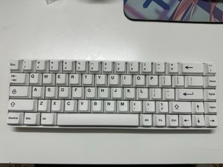 （分類：）位於 。 由 kdotter 提交（商品編號 1294575995，圖片 1）。簡介： 。