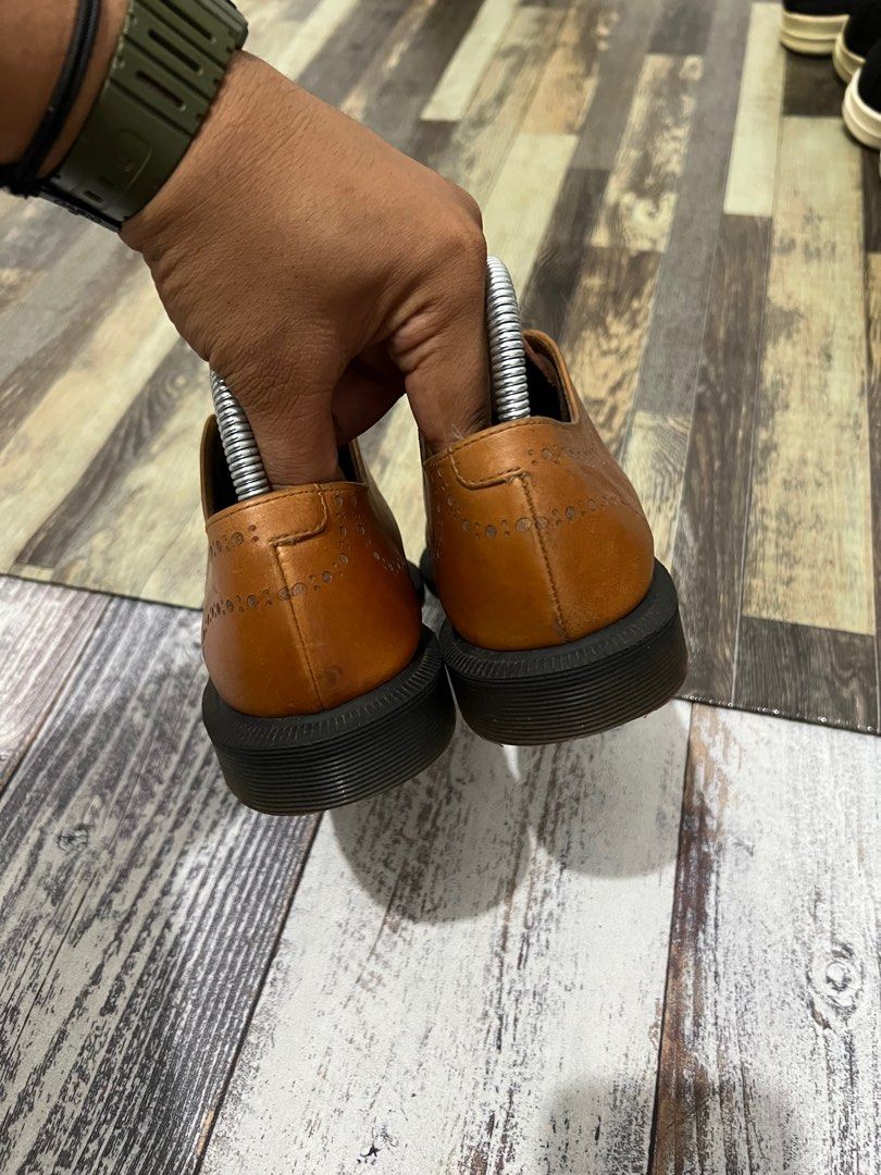 Dr. martens 1461 analine in oak best sale