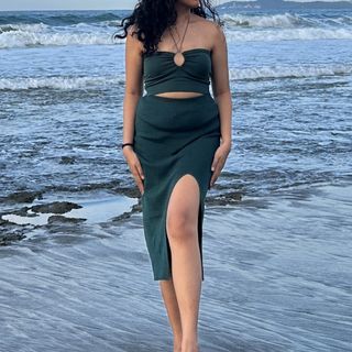 Emerald green summer outfit set / skirt with slit / sexy top