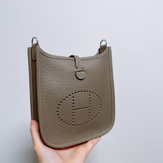 （分類：）位於 。 由 ttluxee 提交（商品編號 1294537494，圖片 1）。簡介： 。