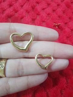 K18  Japan gold heart 2pcs.