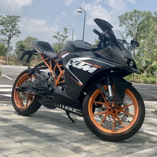 (Category: ) located in . Submitted by 4point2motoring (Listing ID 1294488444, Image 1). Description: .