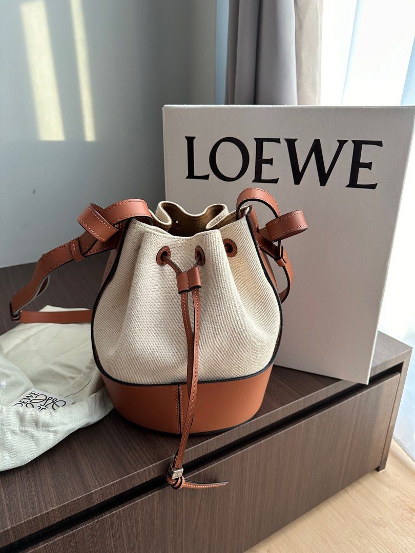 Loewe balloon canvas top