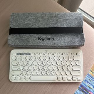 Logitech K380 Keyboard with felt carry case