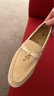 (Category: ) located in . Submitted by shopendshop (Listing ID 1294627346, Image 1). Description: .