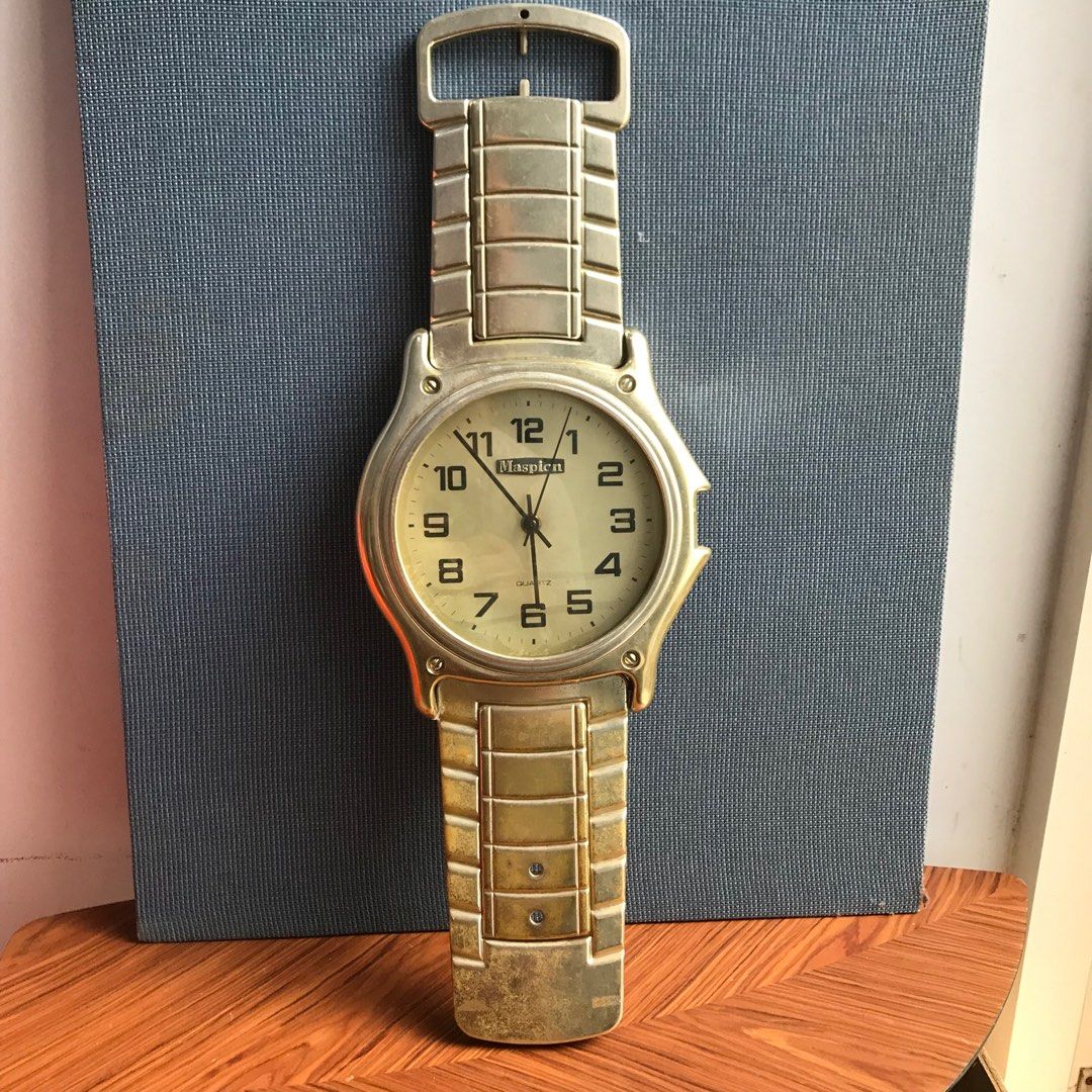 Eh 23sa E Howard Radio Controlled Watch Analog Atomic Wristwatch