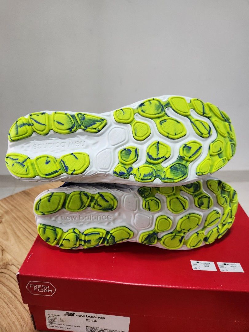 asics novablast vs nike vaporfly