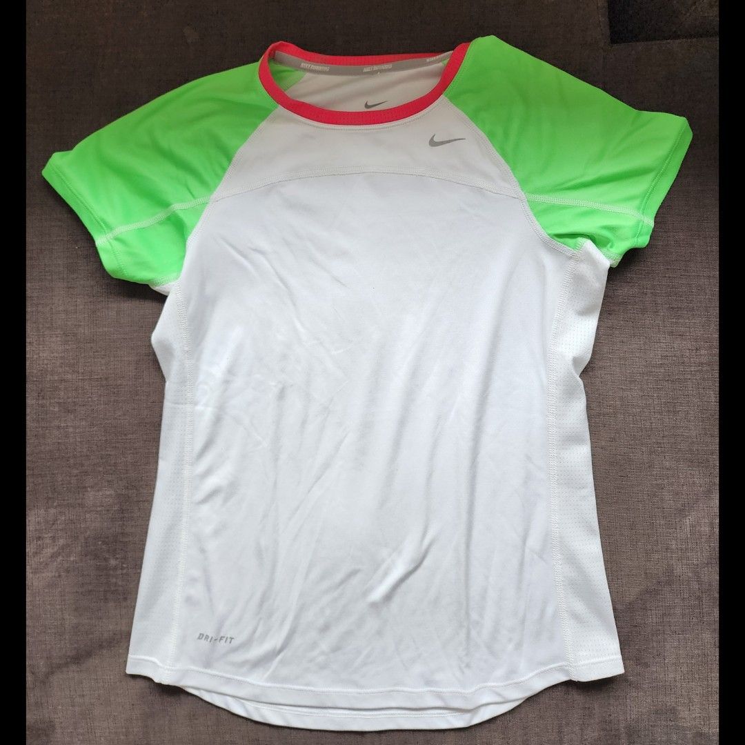 Original WOMEN NIKE LADY DRI-FIT Running Shirt, Women's Fashion, Activewear  on Carousell