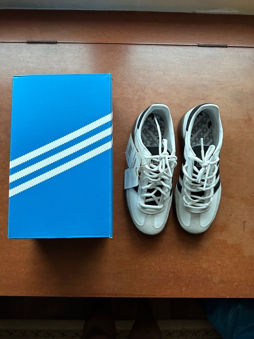 specialty nike shoes