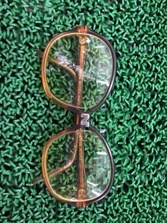 Nina ricci eyeglass frame