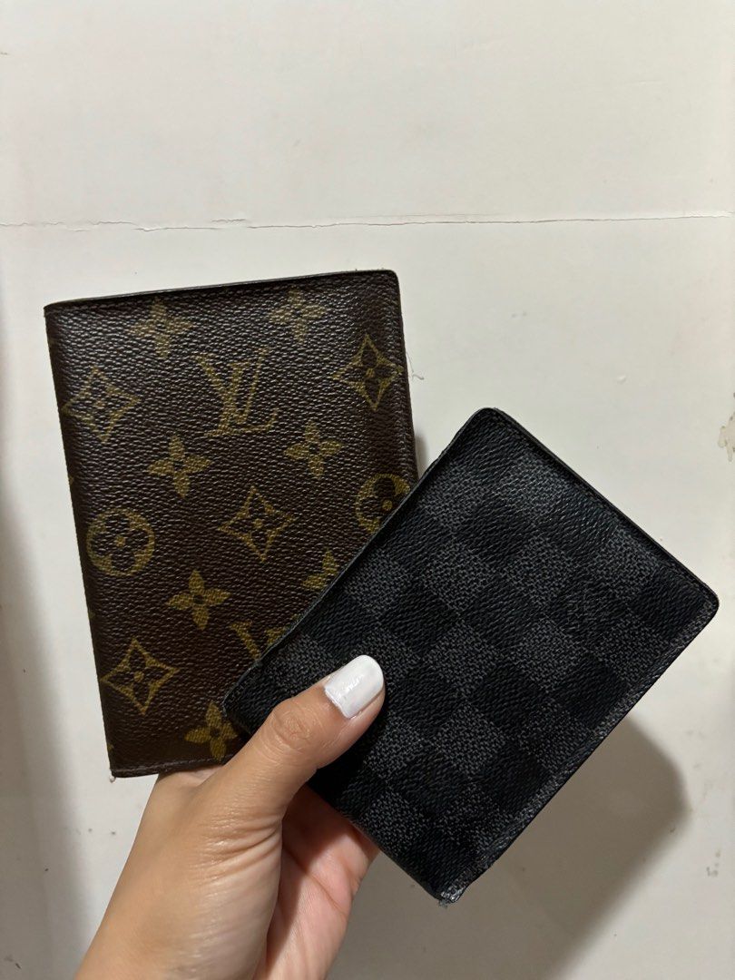 Original LV Multiple Wallet in Damier Graphite (Category: Luxury Bags & Wallets) located in Makati City. Submitted by PrelovedClosetbyCheenaii (Listing ID 1294598369, Image 1). Description: .