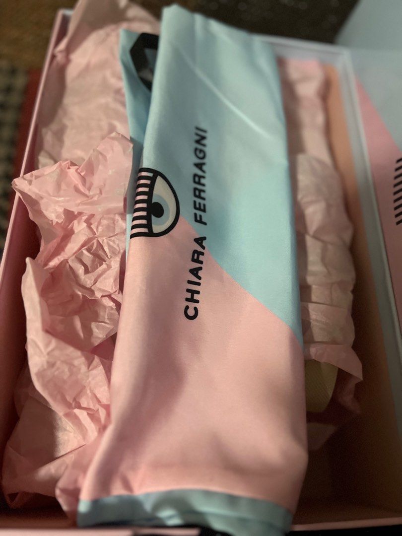 Prelovedbyche (Category: Sneakers) located in Quezon City. Submitted by preloved_ccf (Listing ID 1294602207, Image 3). Description: Brand new Chiara Ferragani shoes. Super nice. Wala ng last price. This is brand new size US6.