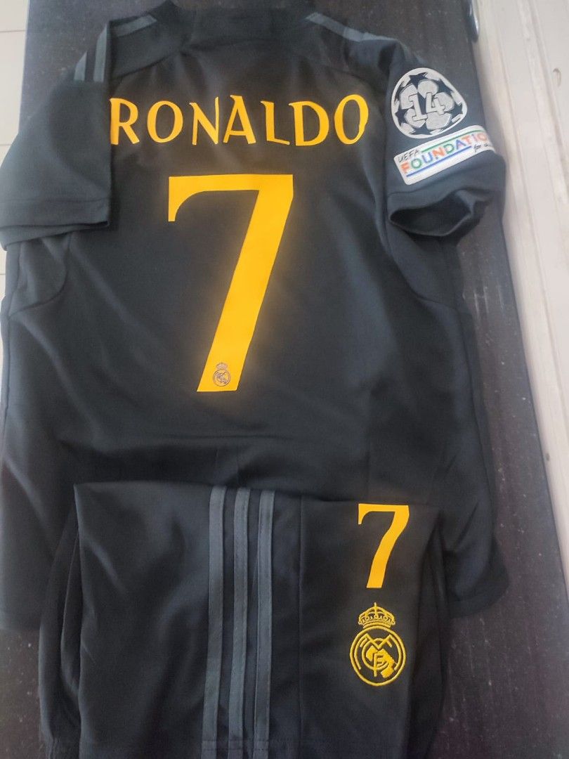 Real Madrid home kids+nameset+ucl patches 23/24 jersey (Category: Babies & Kids Fashion) located in Singapore. Submitted by sgapparel (Listing ID 1294488510, Image 1). Description: jersey comes with tagged material:drifit size 16-28 Item send using register mail takes 2-3 working days.