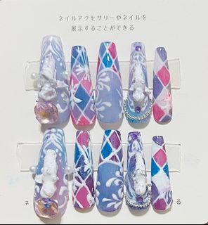 （分類：）位於 。 由 silver___green 提交（商品編號 1294570937，圖片 1）。簡介： 。