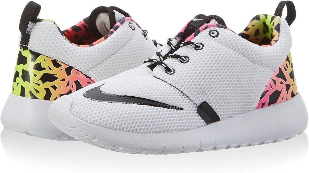 SALE Nike Roshe Run FB GS Women s Fashion Footwear Sneakers on Carousell