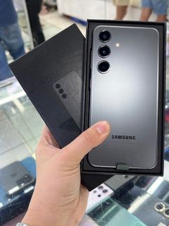Samsung S24 5G  (8 | 256gb)