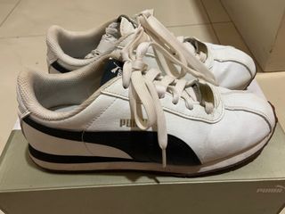harga terjangkau untuk puma bts Sepatu Carousell Indonesia