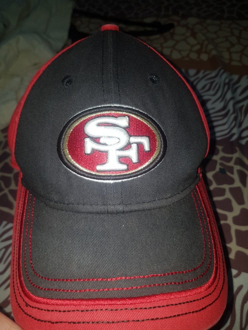 SF 49'ERS NEW ERA NFL CAP (Category: Caps & Hats) located in Nagcarlan. Submitted by 15d35b10aa9d854010117949d09b77 (Listing ID 1294610868, Image 1). Description: Issue is lightly fade kasi vintage na siya and may dumi sa loob pero I think removable naman babad lang sa zonrox color safe..