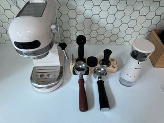 (Category: ) located in . Submitted by ctoshio (Listing ID 1294535223, Image 1). Description: .